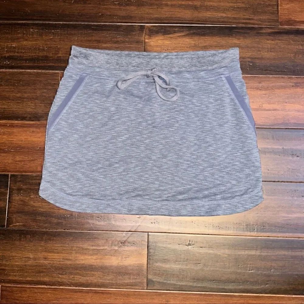Athleta Ladies Skirt